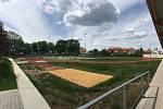 Nový sportovní stadion se v Dobřanech slavnostně otevře již zítra 31. května.