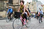Cyklisté vyrazili z plzeňského náměstí Republiky na protestní jízdu