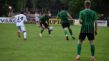 28. kolo I. A třídy: FC Rokycany B (zelení) - Slavoj Mýto B 5:2.