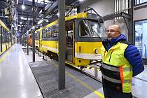 V nové tramvajové vozovně, která se staví na místě té původní v Plzni na Slovanech, uvedli do zkušebního provozu haly pro opravy a údržbu tramvají. Kompletně má být depo dostavěno na přelomu let 2022 a 2023.