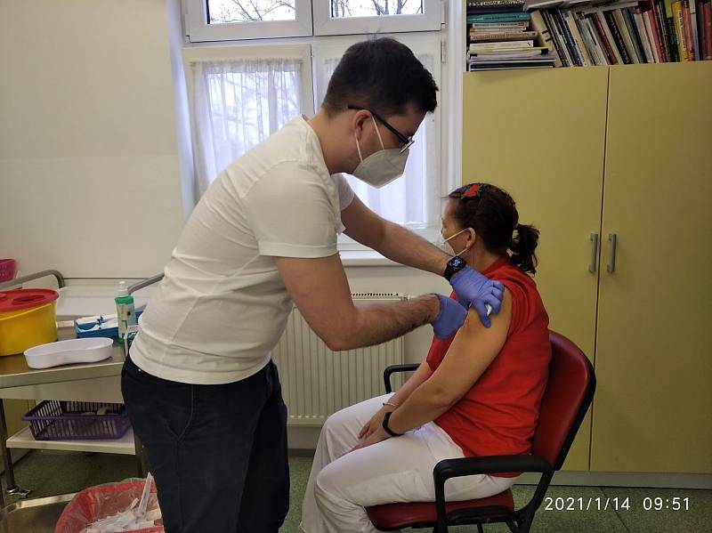 Většina zařízení pro seniory v Plzni už má naočkováno, či v nich vakcinace vrcholí.