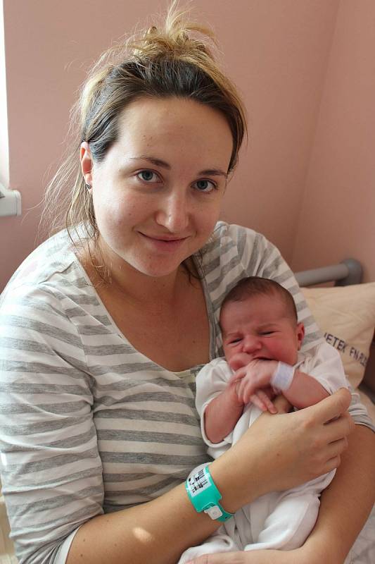 Elen Willová (3730 g, 51 cm) se narodila 7. října ve 21:16 v plzeňské FN Lochotín. Rodiče Markéta a Jan ze Střížovic věděli, že jejich prvorozené miminko bude holčička. Tatínek byl u porodu velkou oporou.