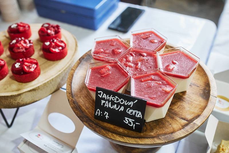 Svatební korzování v Papírně v Plzni na Slovanech.