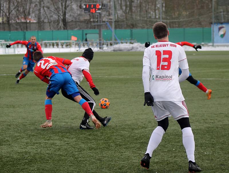 Zimní příprava, 21. ledna 2023: FC Viktoria Plzeň B - SK Klatovy 1898 (fotbalisté v bílých dresech) 7:1 (4:1).