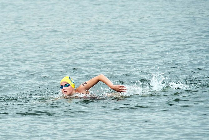 Pavlína Soukupová při dálkovém plavání.