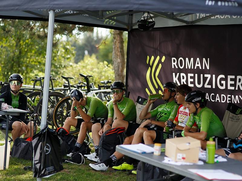 Mladí závodníci Roman Kreuziger Cycling Academy.