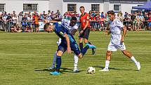 FC Viktoria Plzeň (bílí) - ŠK Slovan Bratislava 3:1.