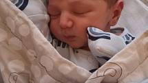 Vilém Hajda se narodil 10. dubna 2022 v 5:17 hodin rodičům Ivetě a Janovi ze Šťáhlav. Po příchodu na svět v porodnici FN Lochotín vážil bráška Matiase 3410 g a měřil 50 cm.