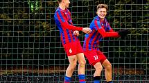 ČLD U17: Viktoria Plzeň B - Petřín Plzeň 3:0 (0:0).