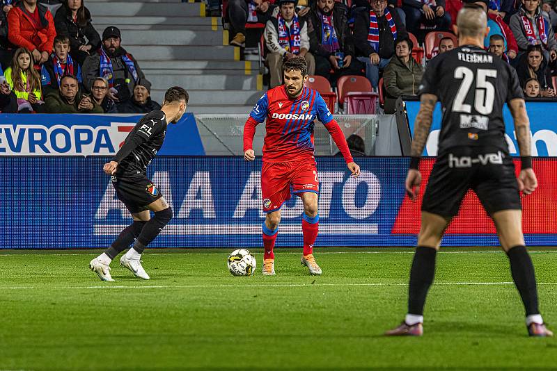 13. kolo FORTUNA:LIGY: Viktoria Plzeň - Baník Ostrava 3:1