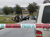 Při tragické nehodě u Nezvěstic zemřel řidič Škody 120