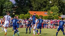 FC Viktoria Plzeň (bílí) - ŠK Slovan Bratislava 3:1.