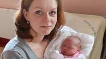Adéla Mohelnická z Lozy se narodila 23. 12. První dítě Aleny a Jana po porodu vážilo 3580 gramů a měřilo 50 cm