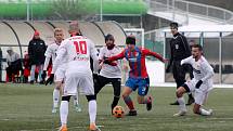 Zimní příprava, 21. ledna 2023: FC Viktoria Plzeň B - SK Klatovy 1898 (fotbalisté v bílých dresech) 7:1 (4:1).