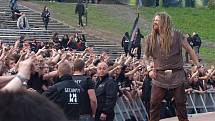 Metalfest v Plzni. Vystoupení kapely Korpiklaani