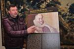 Výstava o Rudolfovi II. se instaluje v jízdárně zámku Kozel