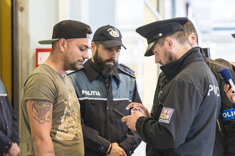 Mezinárodní policejní hlídky vyjdou v Plzni do ulic