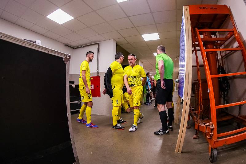 1. Futsal liga (17. kolo): SK Interobal Plzeň - 1. FC Nejzbach Vysoké Mýto 27:0.