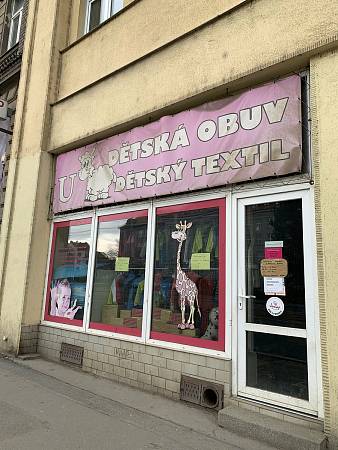 Fotogalerie: Otevření je nejlepší zprávou hlavně pro děti, říká prodejce  dětské obuvi - Plzeňský deník