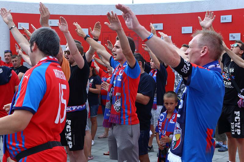 Pietní místo u stadionu FC Viktoria Plzeň