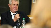 Miloš Zeman na besedě se studenty ZČU