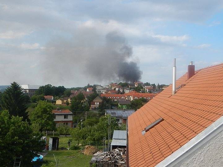 Požár ve firmě Vario Plus v Plzni-Liticích