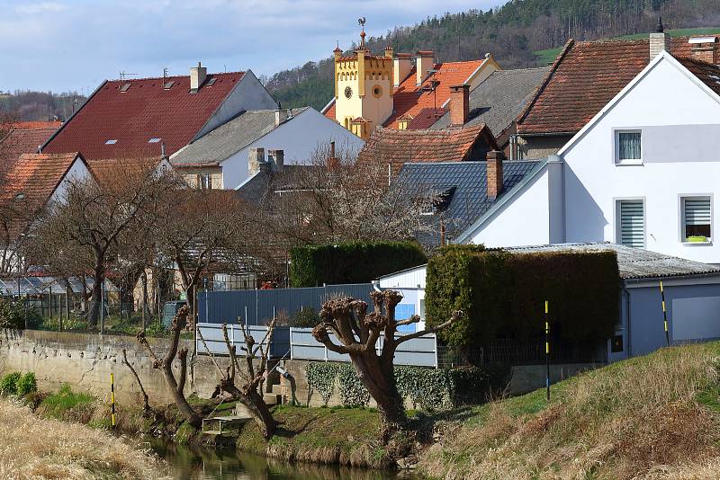 Poznáte obec na fotografiích?