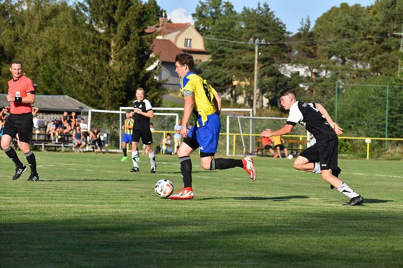 2. kolo I. A třídy: TJ Sokol Kralovice (žlutomodří) - SSC Bolevec 4:2.