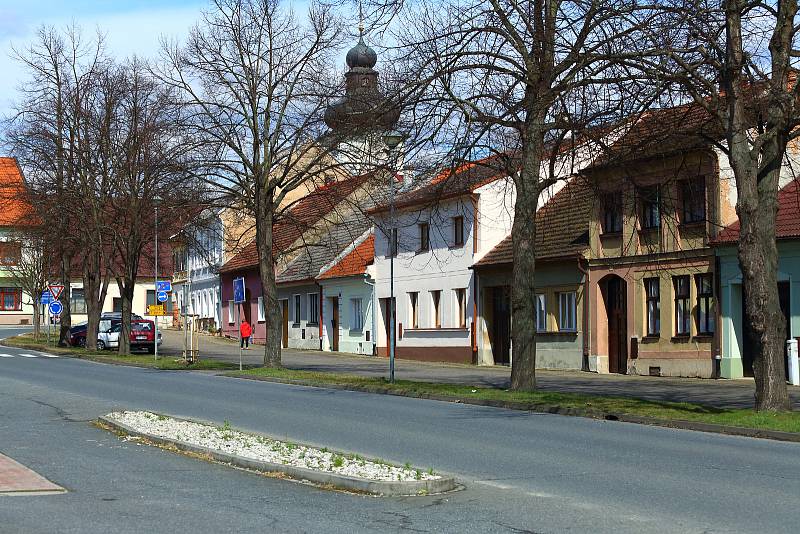 Poznáte obec na fotografiích?