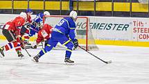 HC Meteor Třemošná (modří) vs. HC Rokycany 4:3 (2. finále play-off krajské hokejové ligy).