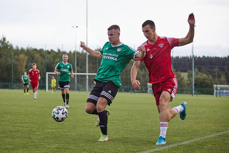 6. kolo FORTUNA divize A: SK Horní Bříza (na snímku fotbalisté v zelených dresech) - SK Petřín Plzeň 1:3.