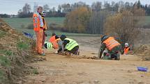 Archeologové v lokalitě železničního koridoru u Kyšic