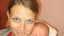 Michaele a Jiřímu Doubkovým z Plzně se 8. října v 10. 51 hod. narodila ve FN v Plzni prvorozená dcera Valinka (3,36 kg/50 cm). Novopečený tatínek čekal na porod v předsálí porodního sálu a měl velkou radost, že jeho děvčata jsou zdravá