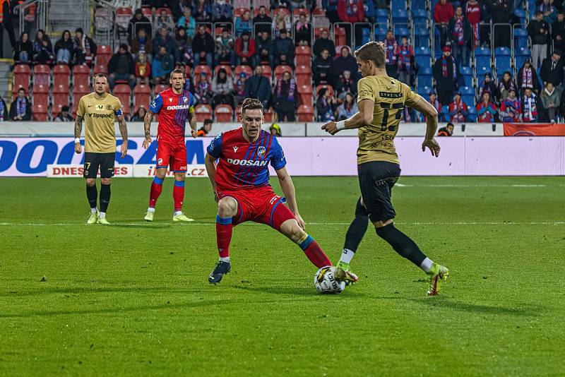 Fotbalisté Viktorie Plzeň porazili v domácí ligové derniéře Zbrojovku Brno 4:0.