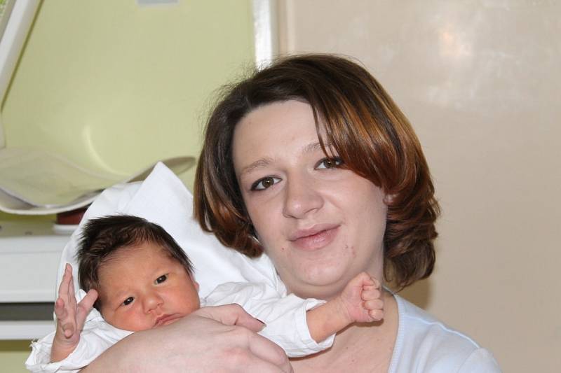 Maminka Hana Kokošková a tatínek Lukáš Král z Třemošné přivítali na světě svého prvního syna Tadeáše (3,55 kg, 51 cm), který se narodil 12. 12. v 00:29 v plzeňské Mulačově nemocnici