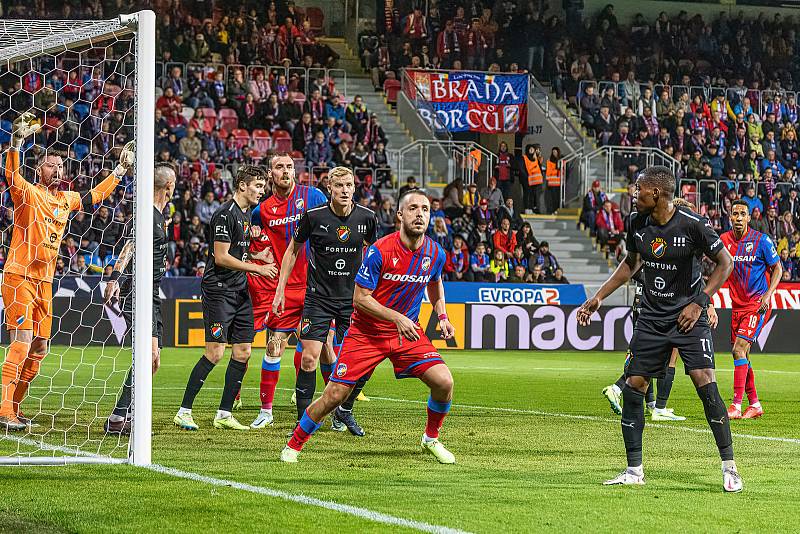 13. kolo FORTUNA:LIGY: Viktoria Plzeň - Baník Ostrava 3:1