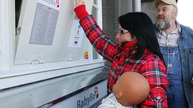 Slavnostní otevření babyboxu v Plzni na Denisově nábřeží