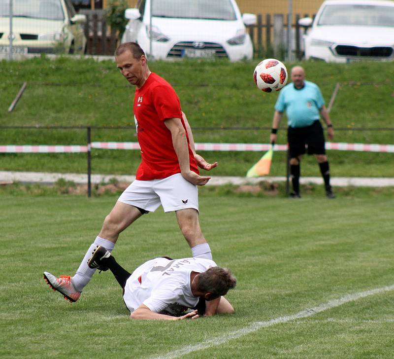 Fotbalem pro Jirku Šámala, Vejprnice 5. června 2021.