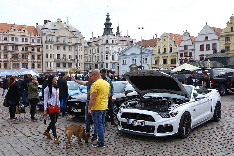 Sraz amerik pro Kubíka v Plzni.