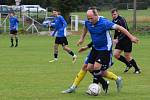 7. kolo krajské I. B třídy (skupina B): TJ Měcholupy (na snímku fotbalisté ve žlutých dresech) - TJ Sokol Štěnovice 3:0 (1:0).