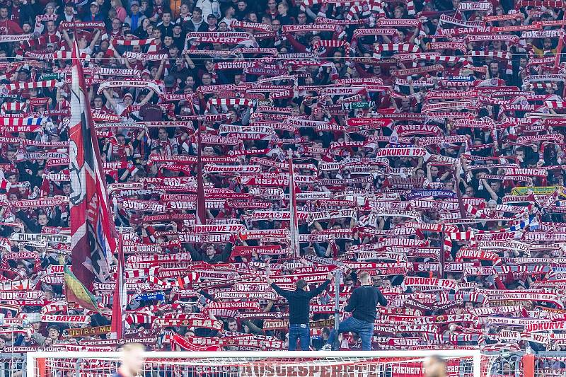 Bayern Mnichov - Viktoria Plzeň, Liga mistrů