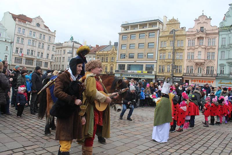 Tříkrálový průvod vyšel v neděli z plzeňského náměstí Republiky