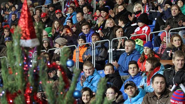 Viktoria Plzeň  připravila na dnešek Vánoční setkání s fanoušky v Doosan Areně.