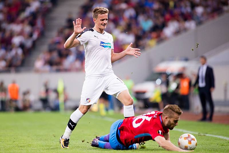 Ze zápasu FCSB - FC Viktoria Plzeň