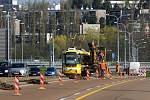 Rekonstrukcí tramvajové trati začala dvouletá rekonstrukce mostu generála Pattona v centru Plzně.