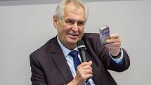 Prezident Miloš Zeman ve spalovně v Chotíkově