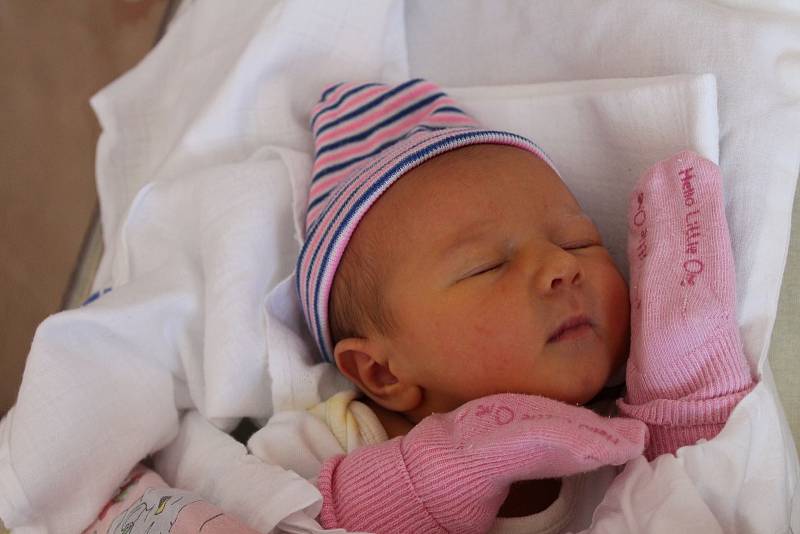 Isabella Braun se narodila 12. června ve 23:38 hodin rodičům Sandře a Milanovi z Plzně. Po příchodu na svět v porodnici FN Lochotín vážila sestřička Mattea (4,5) 3210 g a měřila 49 cm.