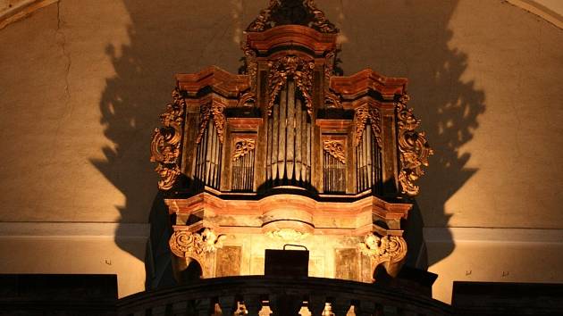 Na záchranu unikátních varhan je potřeba pět milionů korun. Nástroj je skoro nehratelný, chybějí mu píšťaly