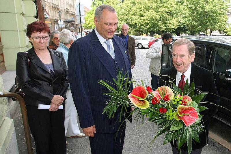 Václav Havel při své návštěvě Plzně v roce 2009