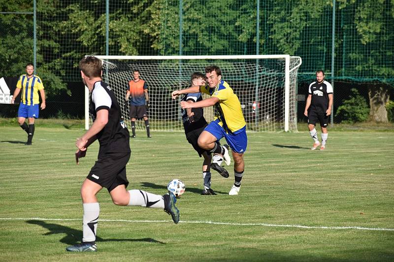 2. kolo I. A třídy: TJ Sokol Kralovice (žlutomodří) - SSC Bolevec 4:2.